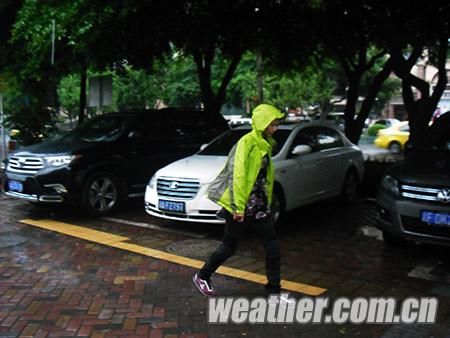 南方雨勢(shì)趨緩東北雨水再襲 全國大部氣溫低迷