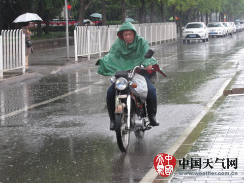 今南方強降水短暫減弱 北京最高溫猛躥13℃