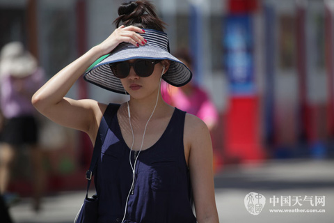 今年首個高溫預(yù)警發(fā)布 河北河南山東局地將達40℃