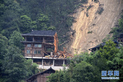 南方局地再遭大暴雨 華北東北中到大雨