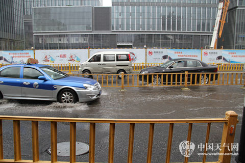 江南貴州廣西遭強降雨 西北有中到大雨