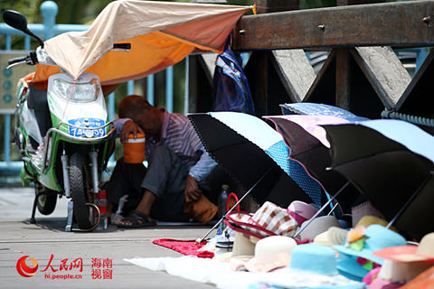 6省區(qū)持續(xù)強(qiáng)降雨 云南迎雨緩旱情