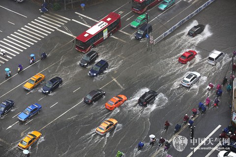 今起南方雨勢逐漸減弱 東北華北仍多雷雨