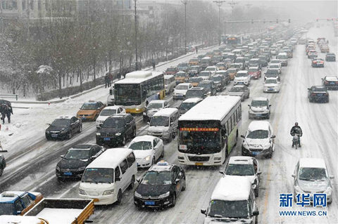 東北繼續(xù)風(fēng)雪交加 云南廣西等地有暴雨